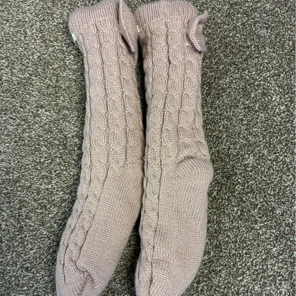 UGG Blush Cable Knit Socks with Fluffy White Cuffs - Picture 8 of 10